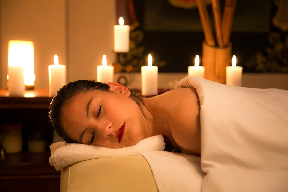 Le massage énergétique intuitif est la combinaison du massage, du soin énergétique pour une détente du corps et de l'esprit.